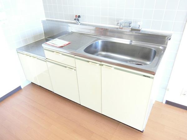 ドミール仲谷１号館
