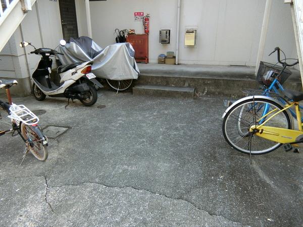 シャトードイワネＤ号館