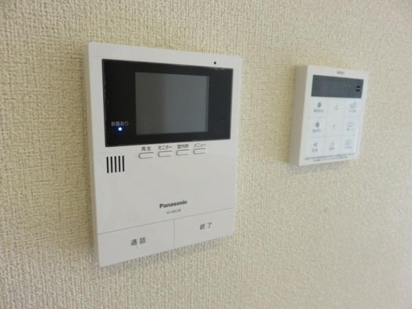 シャトードイワネ２５号館