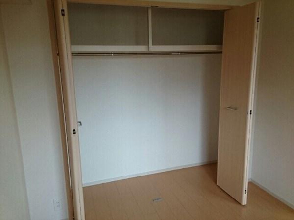 プラシード　アロッジオ