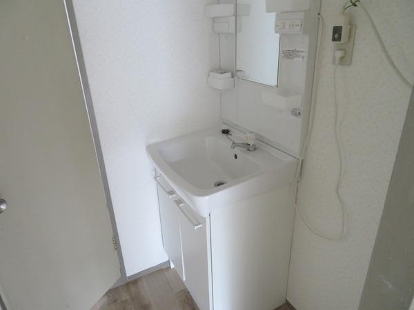 シャトードイワネ１1号棟