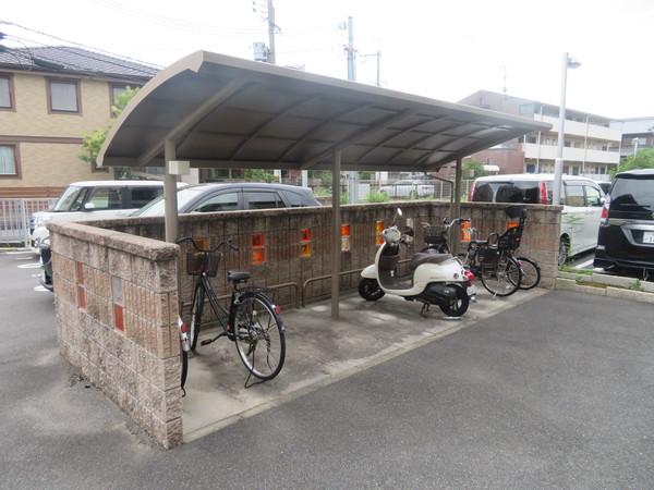 ファミールタカゼン　Ｅ棟