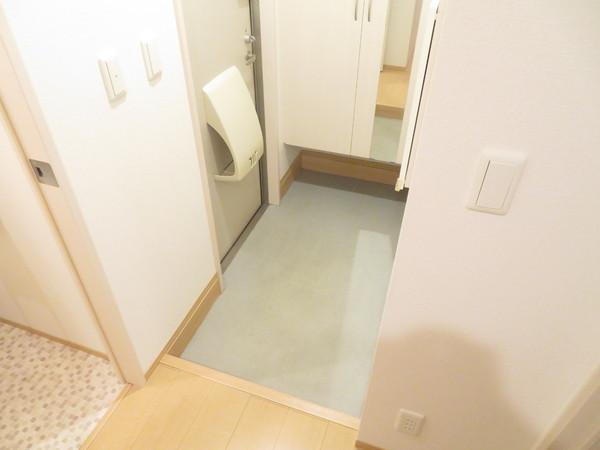 ファミールタカゼン　Ｅ棟