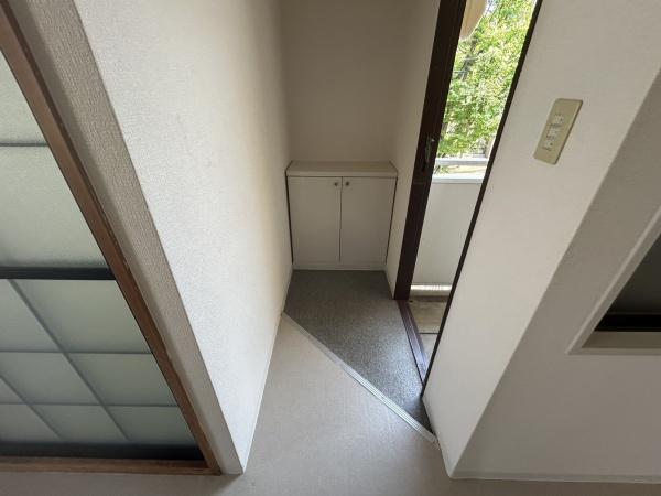 シャトードイワネＬ号館