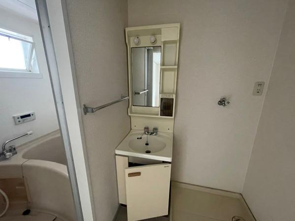 シャトードイワネ２２号館