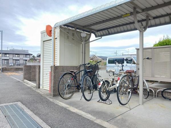和泉市万町のアパート