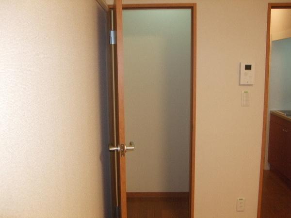 レオパレス富田林西