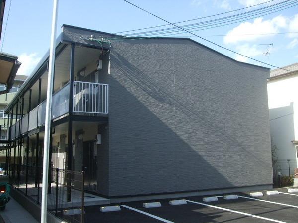 レオパレス富田林西