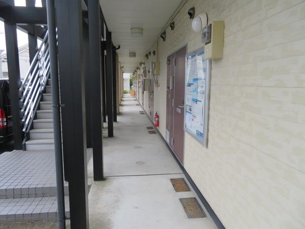 レオパレスウォームコーポ深阪
