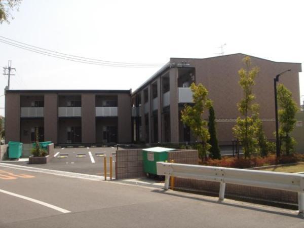レオパレスウォームコーポ深阪