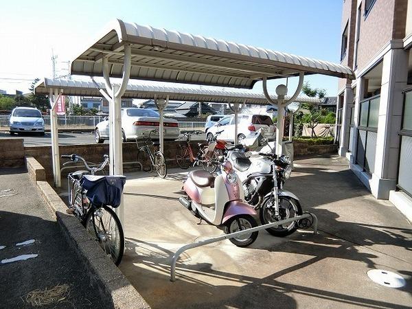 ジュネス