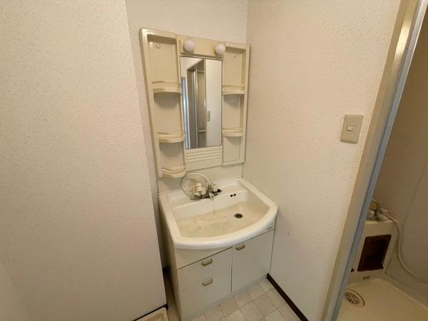 三貴マンション