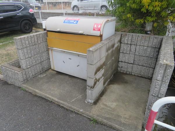 レオパレス美原北