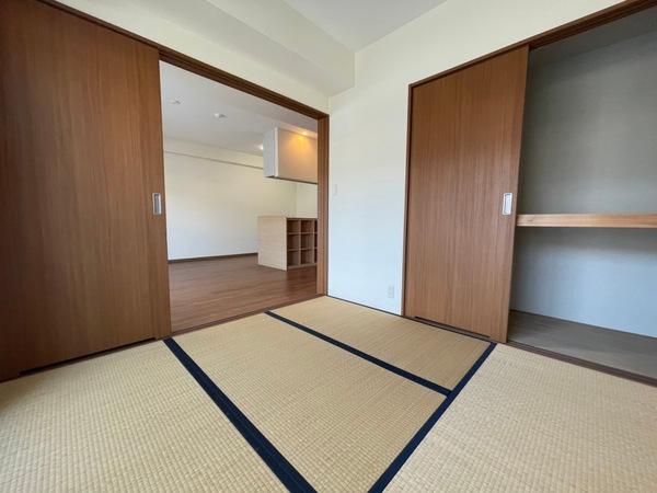 tou狭山