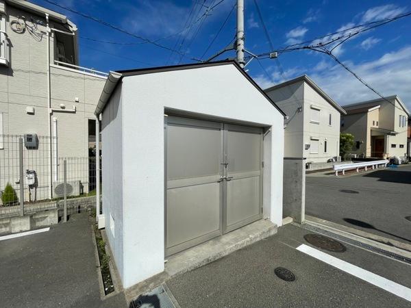 大阪狭山市東野西１丁目のマンション