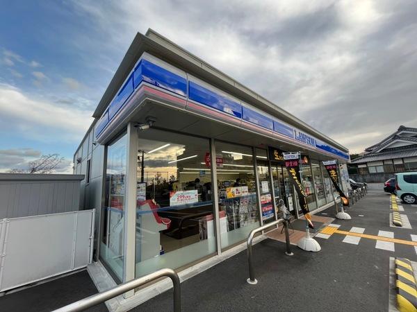ヴェルドミール(ローソン河内長野昭栄町店)