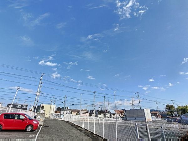 ユージィーコート巽