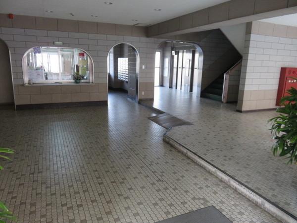 狭山レークハイツ1号館