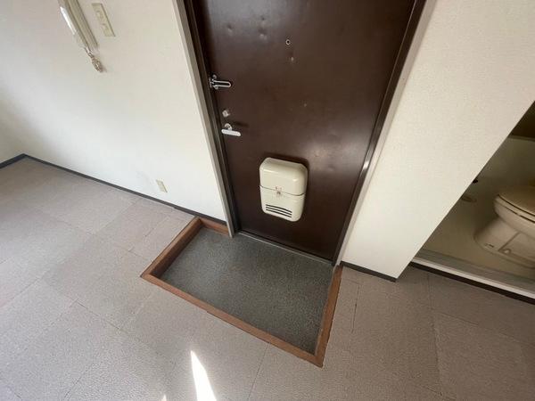 エステート松葉　喜志ビル
