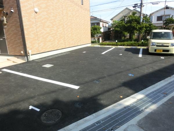 レオネクストアズールぐみのき