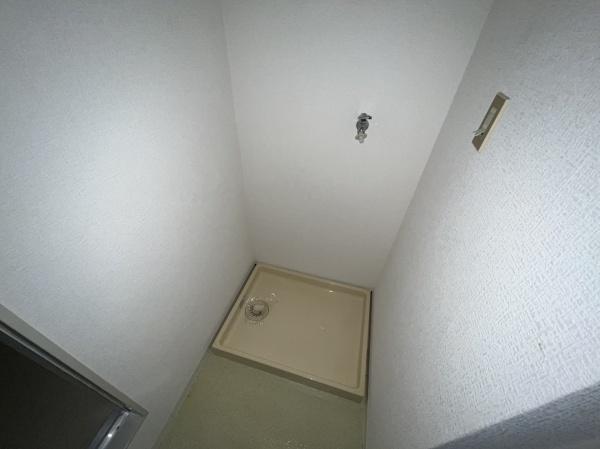 シャトードイワネＬ号館
