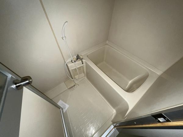 シャトードイワネＬ号館