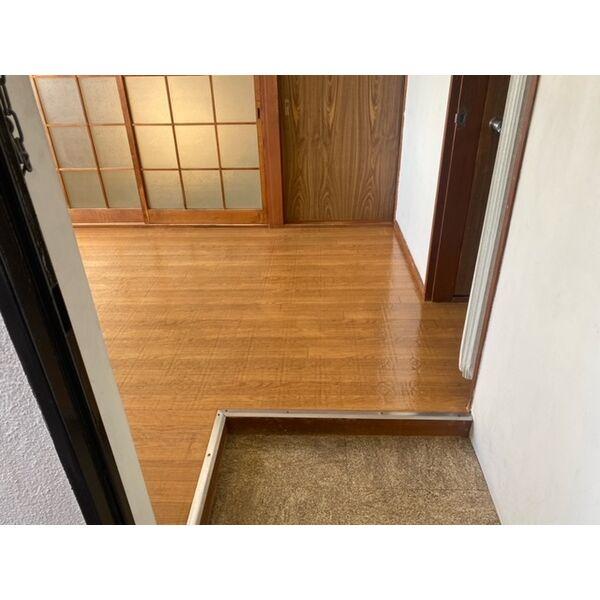 虹ヶ丘マンション