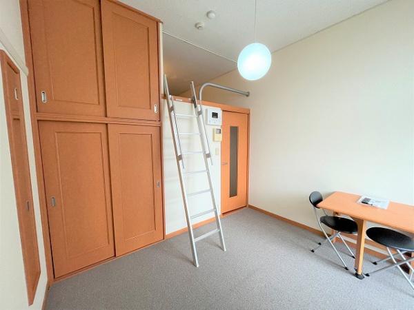 レオパレスグランデ泉Ａ