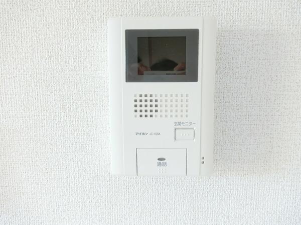 ジュリアン