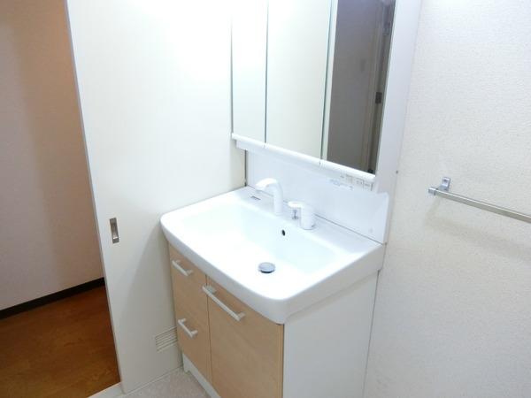 メゾンドール富田林