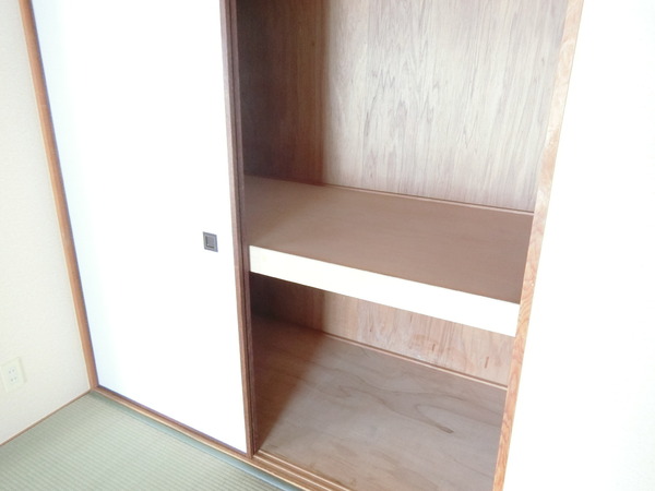 ロイヤルガーデン長野