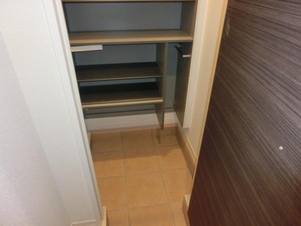 シャーメゾン中野