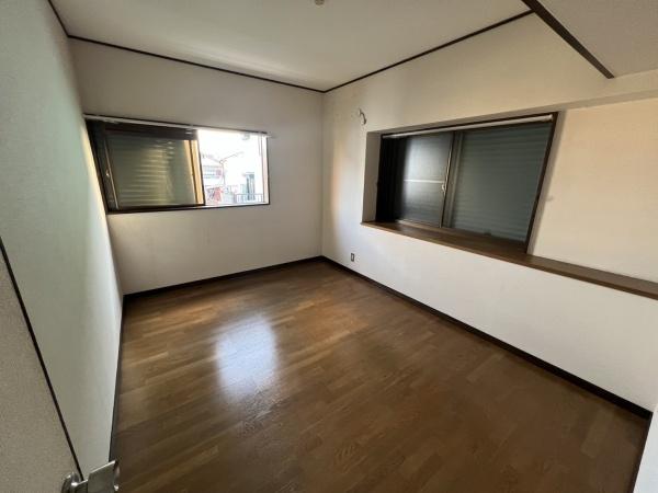 池尻中3丁目貸家