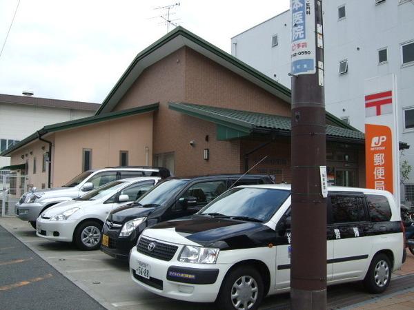 プレスト・コート弐番館(河内長野千代田台郵便局)