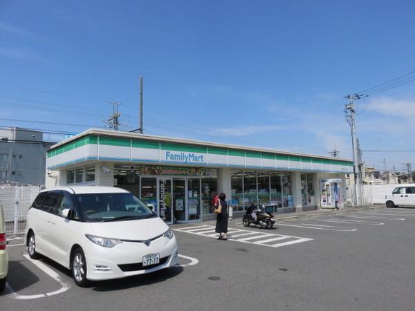 ライゼックス富田林(ファミリーマート)