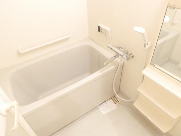 シャルマン和泉