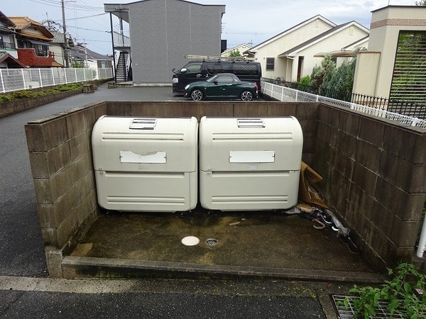 レオパレスコンフォート光明池
