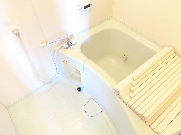 エスポワールイワタ