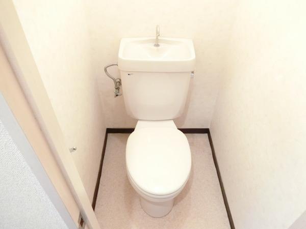 エスポワールイワタ
