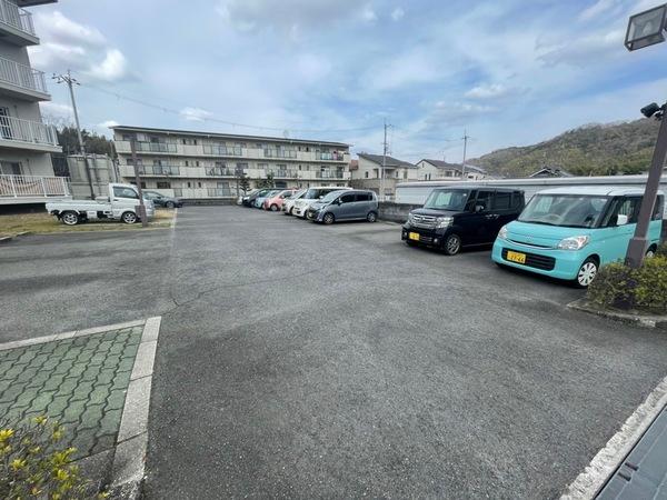 エスポワール岩湧