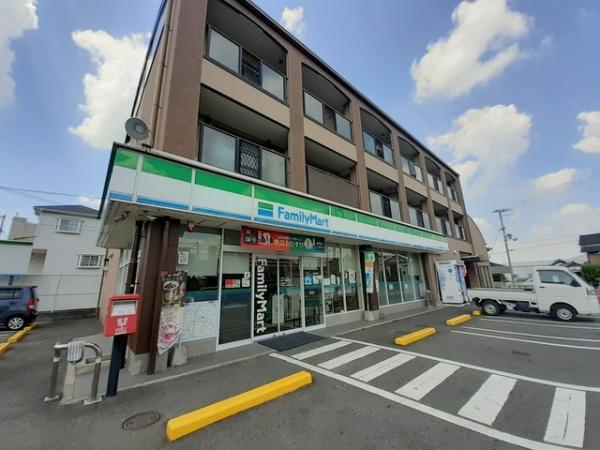 アドバンス阪南(ファミリーマート河南一須賀店)