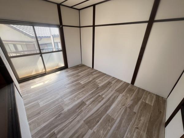 富田林市嬉貸家
