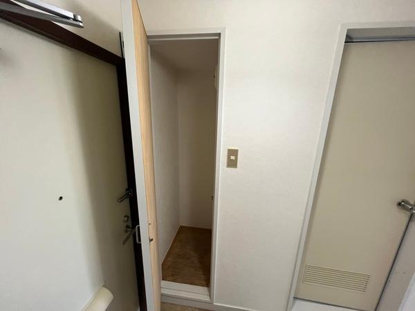 セインツ１号館