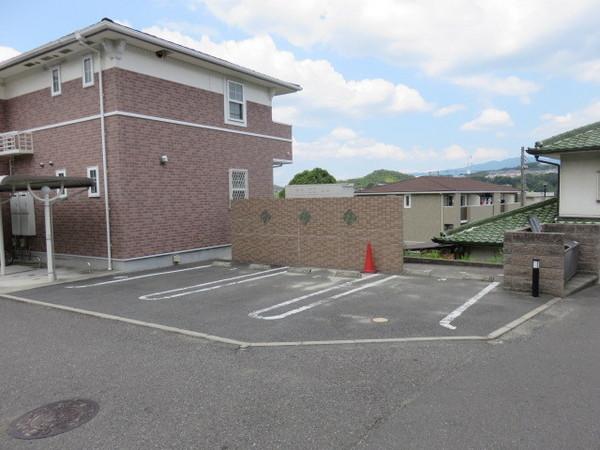 ラフレシール三日市