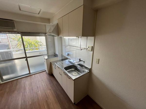 アプティ3番館