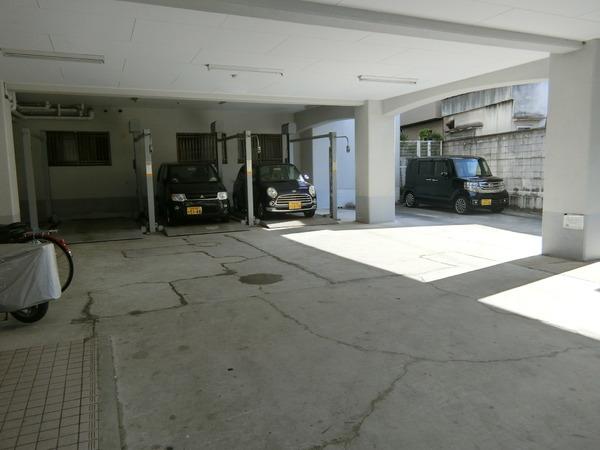 川辺マンション