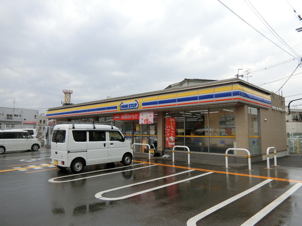 パークサイド南貴望ケ丘(ミニストップ河内長野千代田店)
