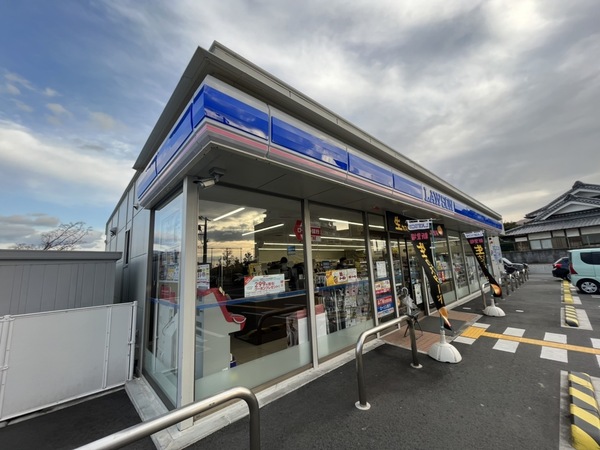 パークサイド南貴望ケ丘(ローソン河内長野昭栄町店)