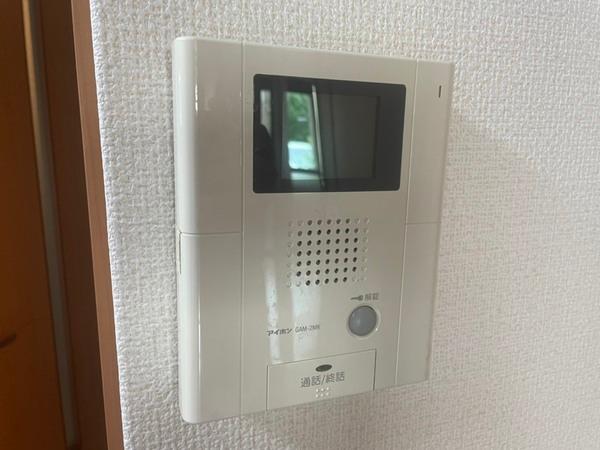エム・エム・ケー