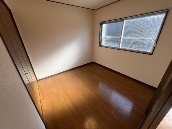 川端マンション